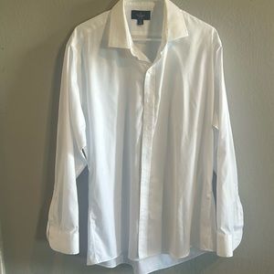 Buttoned Down Slim Fit Non Iron